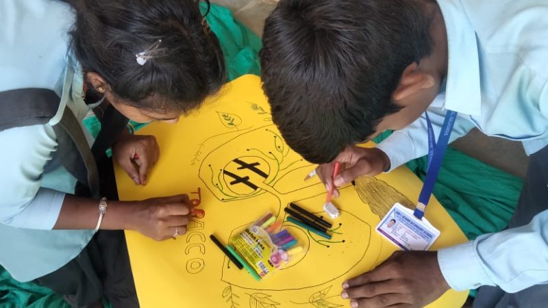 टोबैको फ्री यूथ कैम्पेन- 2.0 के तहत स्कूलों में तंबाकू निषेध पर पोस्टर प्रतियोगिता आयोजित