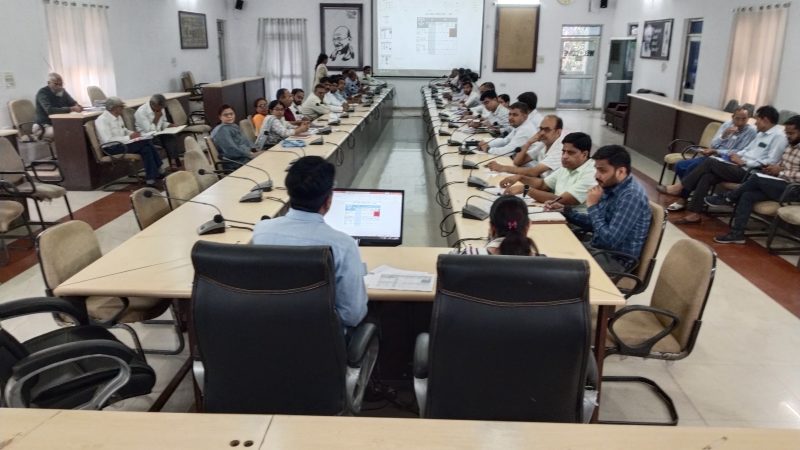 बजट घोषणाओं पर अमल करें, सम्पर्क पोर्टल के परिवाद निस्तारित करें: साप्ताहिक समन्वय बैठक