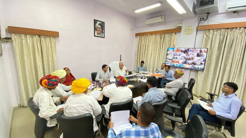 अजमेर सरस डेयरी के संचालक मण्डल की बैठक आयोजित