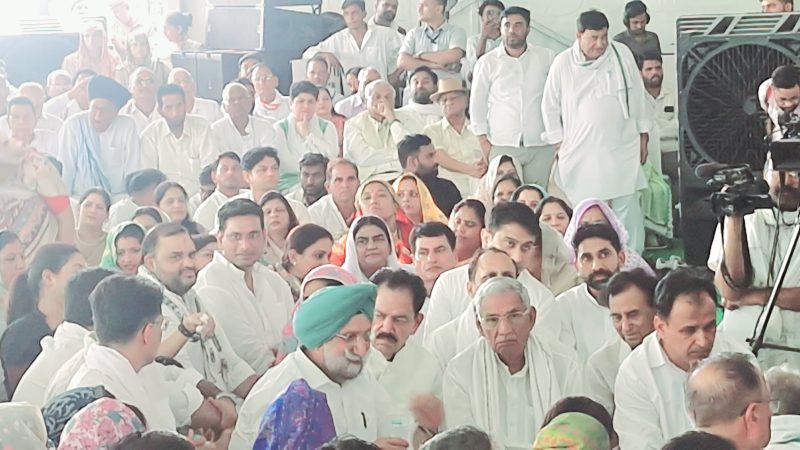 नसीम अख्तर इन्साफ ने दैसा में स्व. राजेश पायलट जी** की 25 वी पुण्यतिथि पर आयोजित प्रार्थना सभा में भाग लिया |