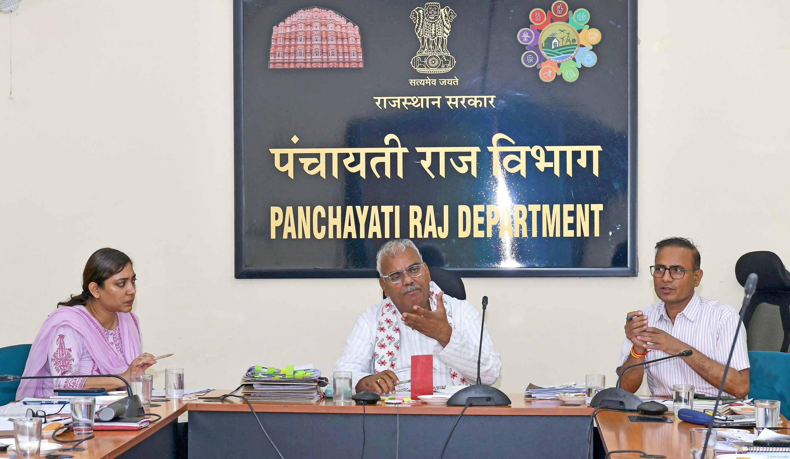 कार्यों का समयबद्ध क्रियान्वयन और जीरो पेंडेंसी सुनिश्चित करें, गांवों को पॉलीथिन मुक्त करने के लिए 2 अक्टूबर से चलेगा अभियान — पंचायती राज मंत्री