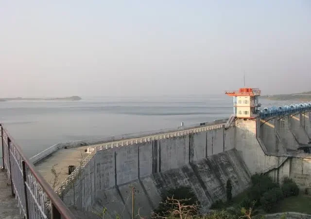 कैचमेंट एरिया में भारी बारिश के कारण तेजी से बढ़ रहा जलस्तर बीसलपुर बांध में शुरू हुई पानी की बंपर आवक