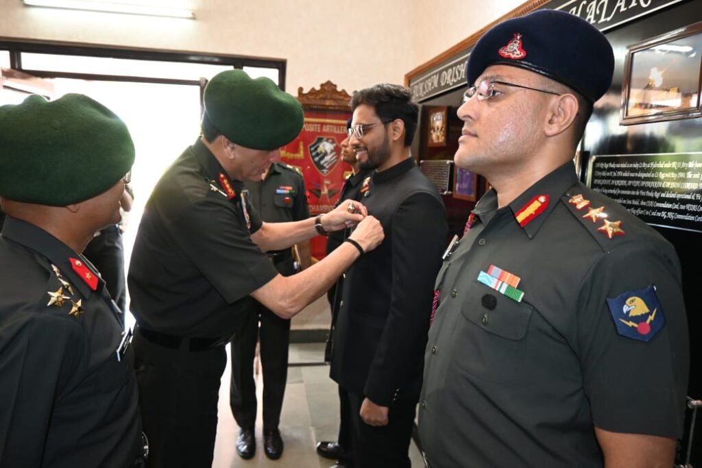 छावनी परिषद नसीराबाद के सीईओ डॉ. नितिश गुप्ता को GOC-in-C साउदर्न कमांड द्वारा सम्मान