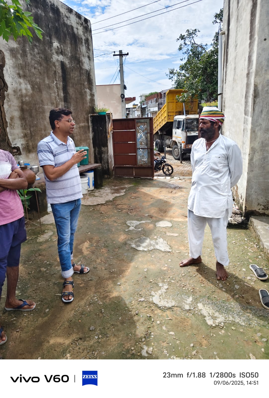अरडका से कुचील मार्ग को अतिवृष्टि के चलते अस्थाई रूप से किया बंद विकास अधिकारी सुधीर पाठक ने पंचायत समिति क्षेत्र की ग्राम पंचायतो का दौरा