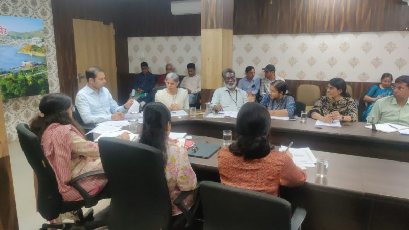 ग्रामीण सेवा शिविर एवं शहर चलो अभियान में पात्र वंचित को मिले लाभ , बाल विवाह रोकथाम पर बरते सतर्कता – जिला कलक्टर