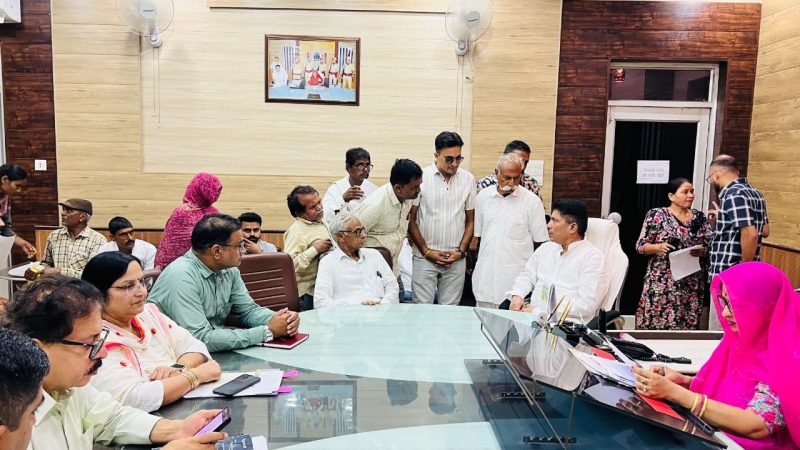 जिला प्रमुख अजमेर की पहल, जिला परिषद के प्रत्येक वार्ड क्षेत्र के दो-दो विद्यालयों में लेगेगें वाटर कूलर