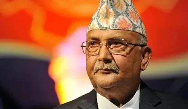 नेपाल संकट: पीएम ओली ने दिया इस्तीफ़ा, संसद भवन और मंत्रियों के घरों में आगजनी