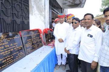 प्रदेश के सेवा शिविरों से आमजन हो रहे लाभान्वित – जनकल्याण का उद्देश्य हो रहा साकार : मंत्री रावत