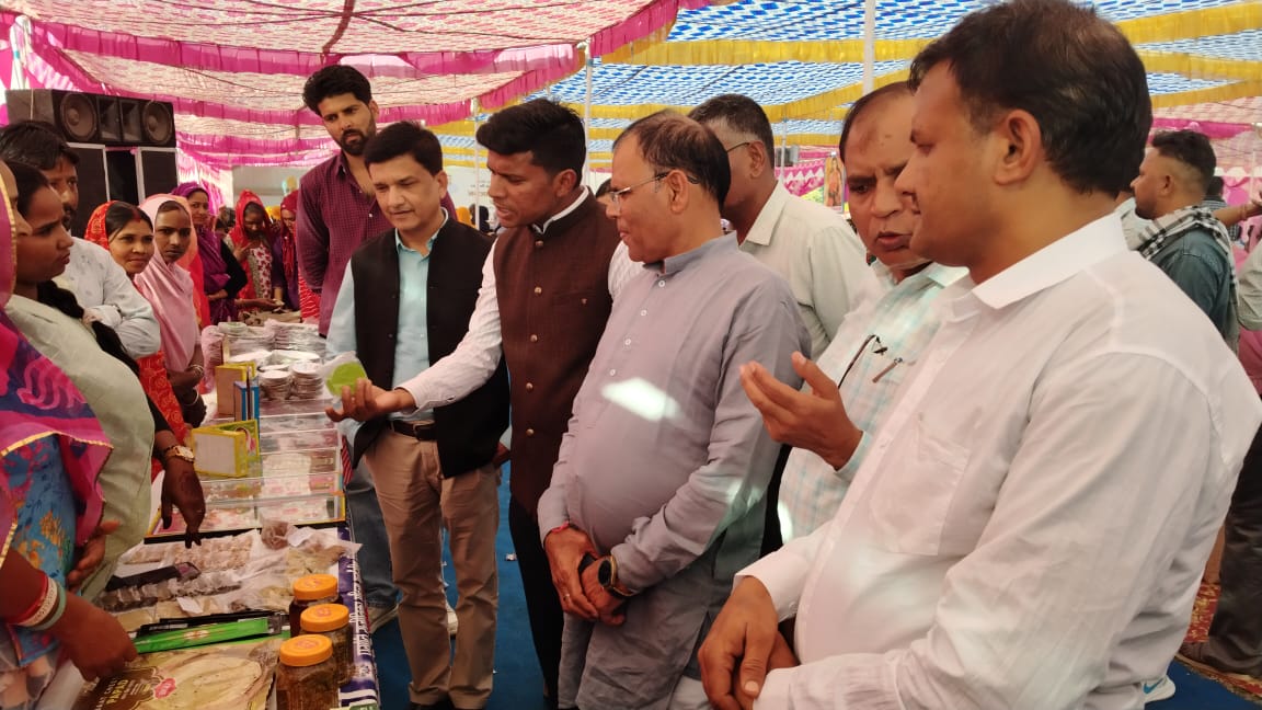 धरती आबा भगवान बिरसा मुंडा की 150 वीं जयंती के उपलक्ष्य में सावर मे जनजातीय गौरव दिवस पखवाड़े के अंतर्गत भारतीय जनजातियों की भावना, शक्ति एवं विरासत का जश्न मनाया गया