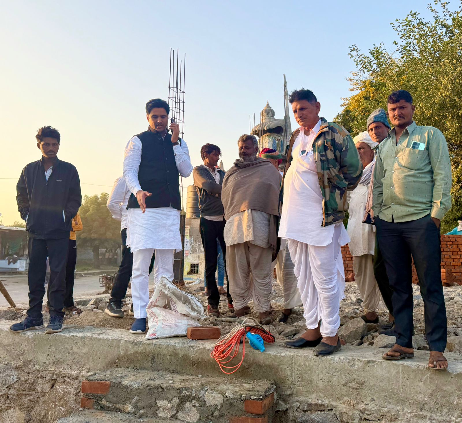 किशनगढ़ विधायक विकास चौधरी ने किया विधानसभा क्षेत्र का दौरा: विकास कार्यों का निरीक्षण किया, सामाजिक कार्यक्रमों में हिस्सा लिया….