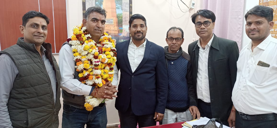 नसीराबाद बार अध्यक्ष चुनाव हुए सम्पन बार अध्यक्ष के पद पर हुआ चतुष्कोणीय मुकाबला बार अध्यक्ष के पद पर आशीष अजमेरा ने मारी बाजी