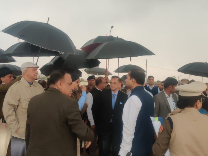 प्रधानमंत्री की प्रस्तावित अजमेर यात्रा को लेकर उच्चस्तरीय प्रशासनिक एवं पुलिस अधिकारियों द्वारा की गई समीक्षा