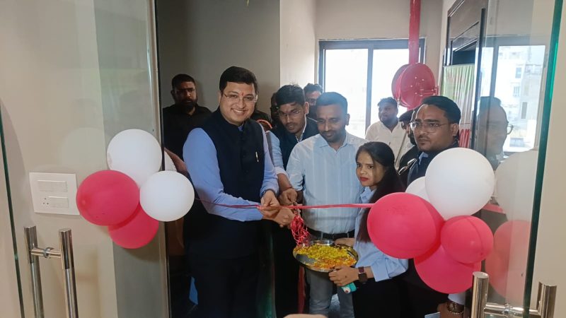 भारत के अग्रणी कोचिंग संस्थान, मोशन एजुकेशन प्राइवेट लिमिटेड की अजमेर शाखा का भव्य उद्घाटन