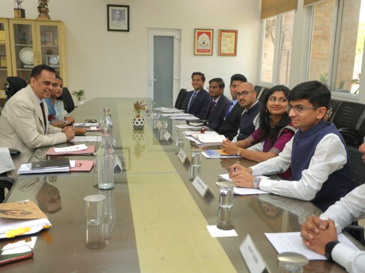 2025 बैच के 7 आईएएस मिलने से राजस्थान केडर को मिलेगी अधिक मजबूती—मुख्य ​सचिव ने इनसे मुलाकात कर सरकार के मिशन और एजेंडे से करवाया परिचित