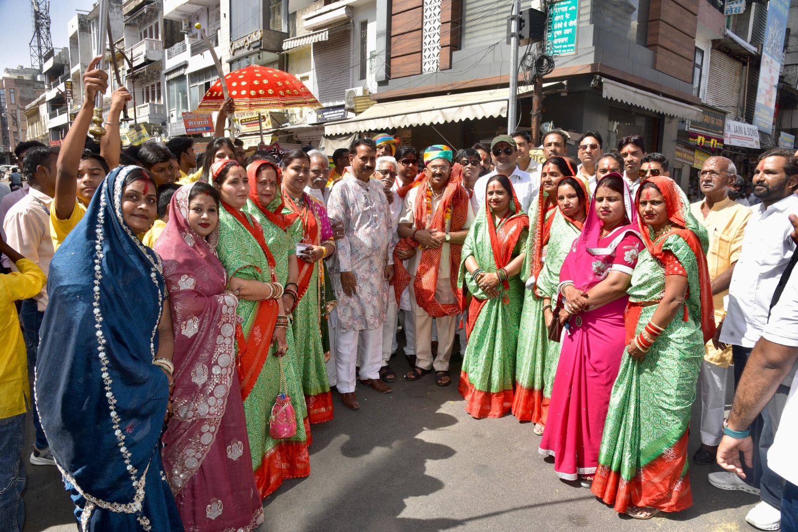 संत सेन महाराज जयंती पर भव्य शोभायात्रा में शामिल हुए विधानसभा अध्यक्ष श्री देवनानी