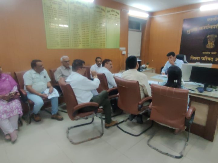 जल संचय जन भागीदारी 2.0 अभियान की समीक्षा बैठक आयोजित