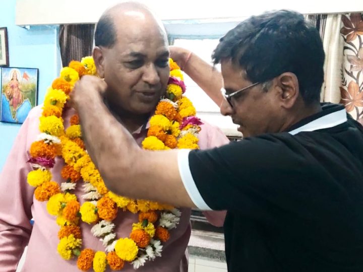 हेमन्त मिश्रा ने मुख्य जिला शिक्षा अधिकारी समग्र शिक्षा के रिक्त पद पर कार्यभार ग्रहण किया