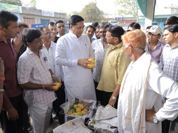 सुरेश सिंह रावत ने आत्मीय संवाद से जीता किसानों का दिल — बोले: “किसान की मुस्कान ही विकसित राजस्थान की असली पहचान”
