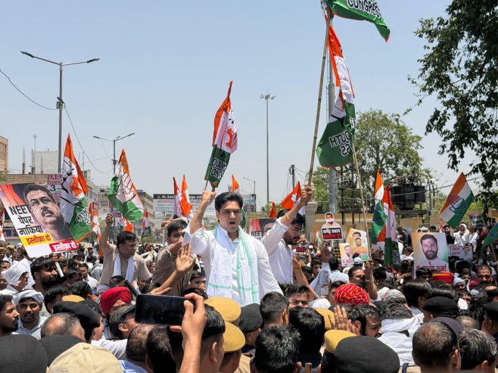 NEET पेपर लीक के विरोध में कांग्रेस का जयपुर में बड़ा प्रदर्शन, अजमेर ग्रामीण से हजारों कार्यकर्ताओं ने किया भाजपा मुख्यालय घेराव