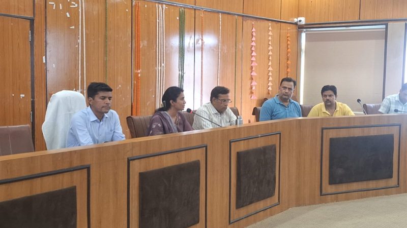 जवाजा सरवाड़ और मसूदा पंचायत समितियों की कम प्रगति पर सीईओ ने जताई नाराजगी