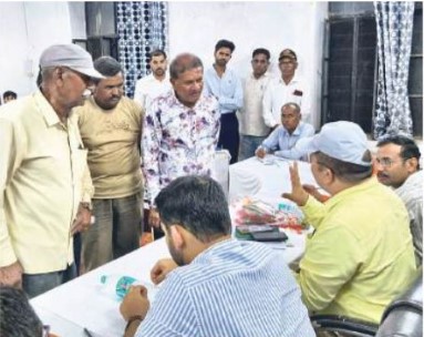 रात्रि चौपाल में मुखरित हुई गांवों की जनसमस्याएं, जिला कलक्टर ने दिए समाधान के निर्देश