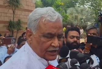 BREAKING NEWS: ACB मुख्यालय पहुंचे मंत्री किरोड़ीलाल मीणा, बोले- “अगर दोषी हूं तो गिरफ्तार करो”