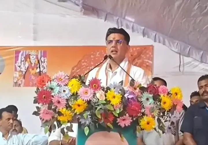 करौली में किसान सम्मेलन को किया संबोधित, कहा- मतभेद हो सकते हैं, मनभेद कभी नहीं रहे