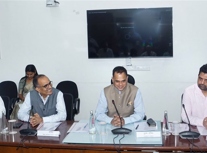 खाद्य प्रसंस्करण क्षेत्र के विकास को गति देने के लिए मंथनमुख्य सचिव की अध्यक्षता एवं केंद्र सरकार के खाद्य प्रसंस्करण उद्योग सचिव की उपस्थिति में स्टेकहोल्डर कंसल्टेशन बैठक आयोजितकिसानों को बेहतर मूल्य, युवाओं के लिए रोजगार और निवेश बढ़ाने के उपायों पर हुई विस्तृत चर्चा