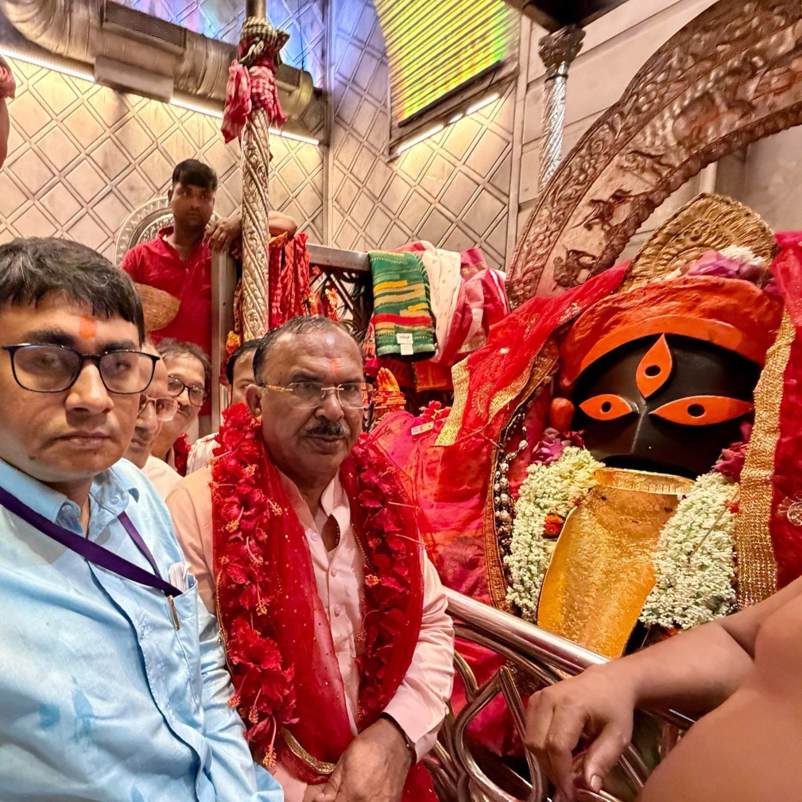 स्पीकर देवनानी ने कोलकाता के ऎतिहासिक कालीघाट मंदिर में किए माँ काली के दर्शन-पूजन