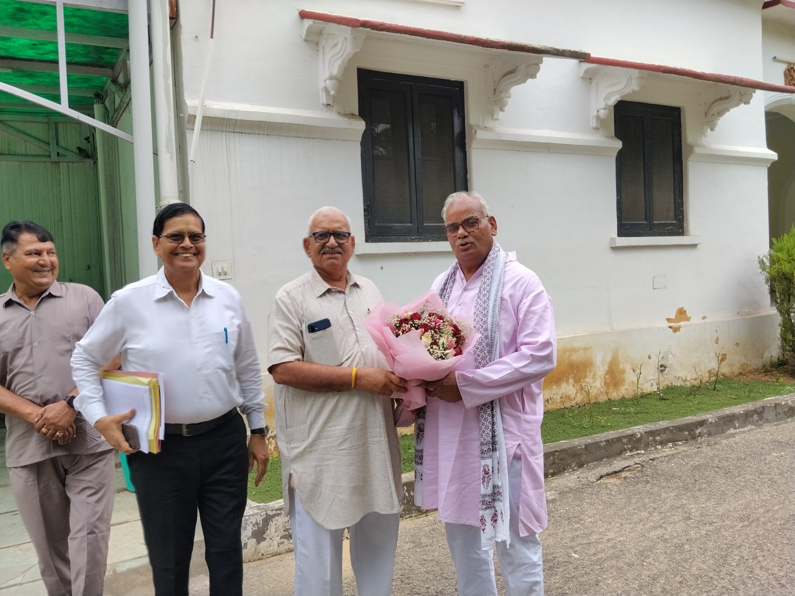 राजस्थान माध्यमिक शिक्षा बोर्ड के अध्यक्ष ने की शिक्षा मंत्री मदन दिलावर से शिष्टाचार भेंट