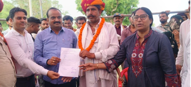 ग्राम पंचायत हरपुरा में शिविर का आयोजन किया गया। शिविर ग्राम गोवर्धनपुरा