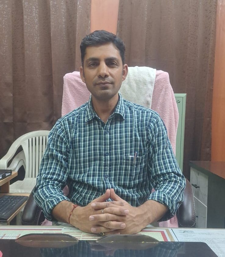अमित शर्मा ने परियोजना अधिकारी (लेखा) ग्रामीण विकास के पद पर संभाला कार्यभार