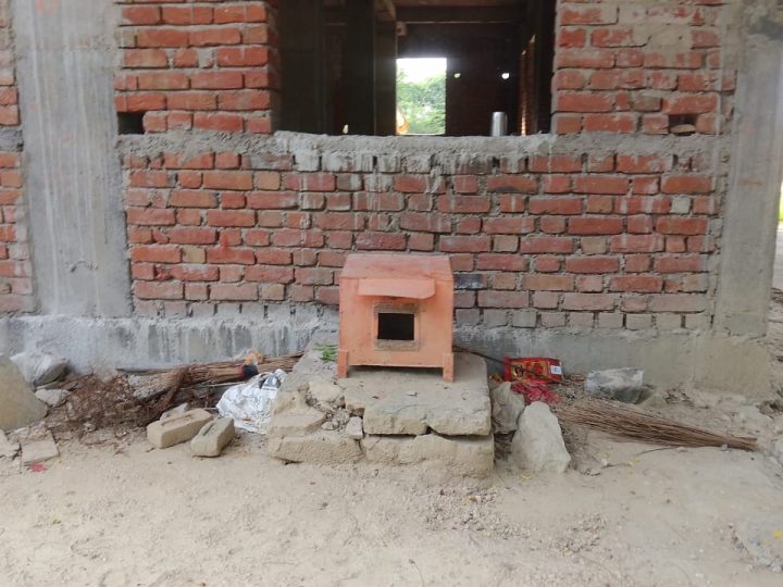 सूरजपुरा के बालाजी मंदिर में चोरों का धावा, दानपेटी तोड़ करीब 30 हजार रुपए ले उड़े