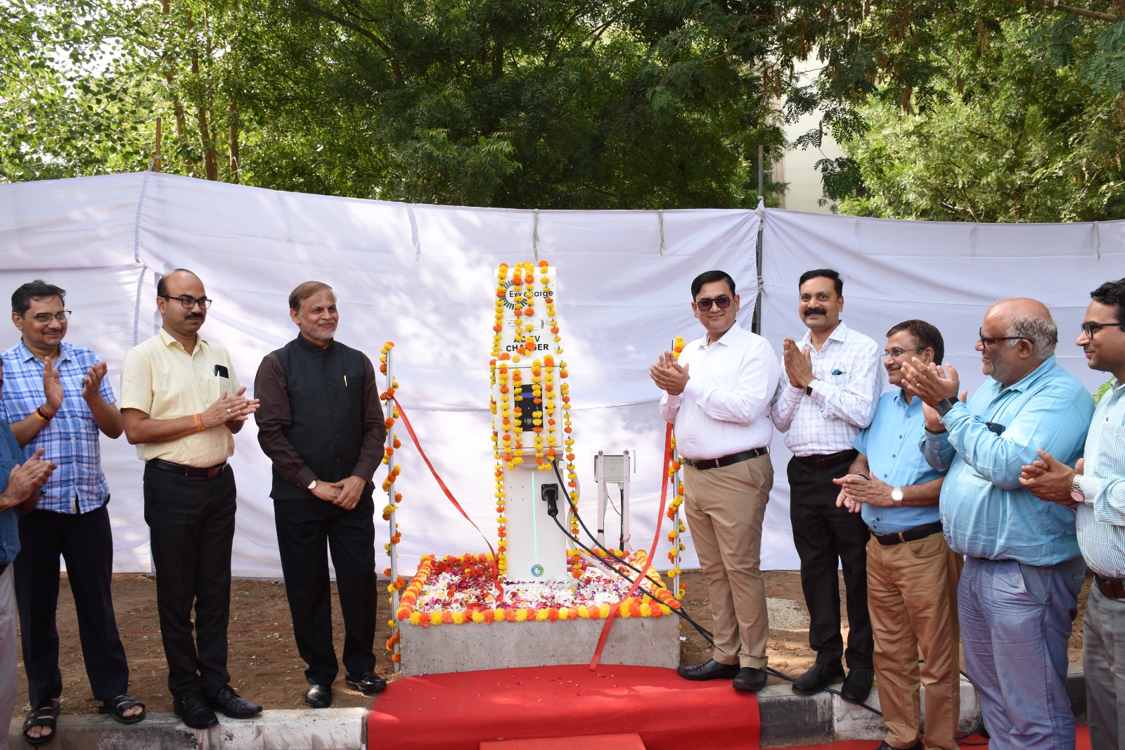 राजस्थान केंद्रीय विश्वविद्यालय में इलेक्ट्रिक वाहन चार्जिंग स्टेशन का शुभारंभग्रीन कैंपस एवं स्वच्छ ऊर्जा की दिशा में विश्वविद्यालय की एक और महत्वपूर्ण पहल