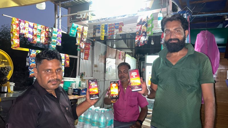 अब ‘आवाज राजस्थान की’ की खबरें मोबाइल ऐप पर भी उपलब्धपहले दिन ही 500 से अधिक लोगो ने अपने फोन मे किया ऐप को डाउनलोड