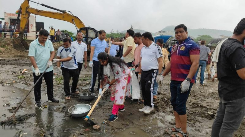 आनासागर झील संरक्षण के लिए तीन दिवसीय श्रमदान अभियान का शुभारंभ, पहले दिन उमड़ा जनसैलाब