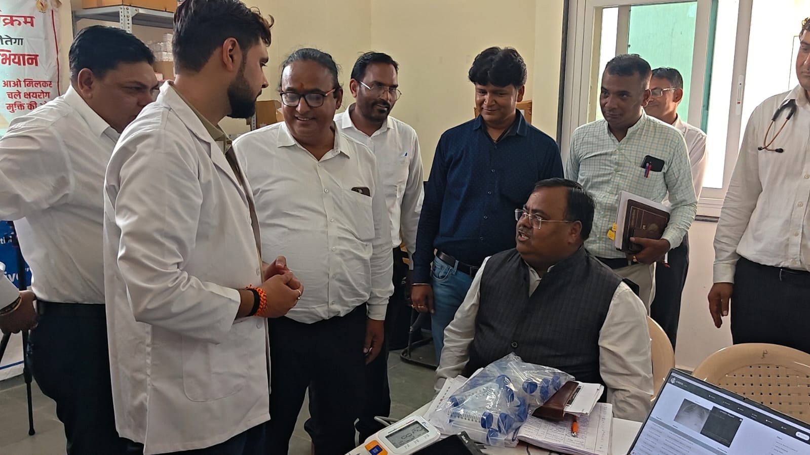 जिला एवं सेशन कोर्ट परिसर में आयोजित हुआ टीबी मुक्त भारत अभियान के अन्तर्गत आयुष्मान आरोग्य शिविर
