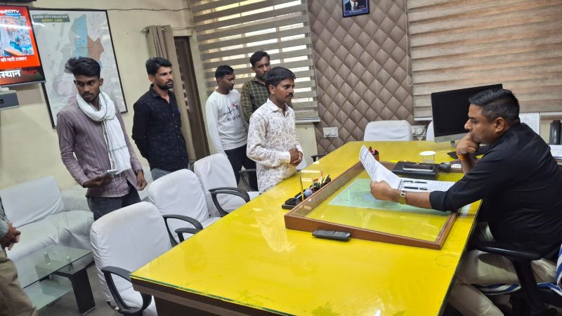 जिला कलेक्टर अजमेर को विभिन्न मांगों को लेकर ज्ञापन सौंपा
