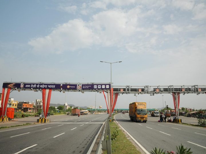 जियो पेमेंट्स बैंक ने NH-48 के मनोहरपुरा प्लाजा पर शुरू की नई बैरियर फ्री टोलिंग सिस्टम