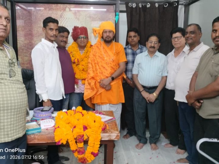 पीएमओ व रोटरी क्लब अध्यक्ष डॉ. विनायक गौड़ का जन्मदिन सेवा व सादगी के साथ मनाया