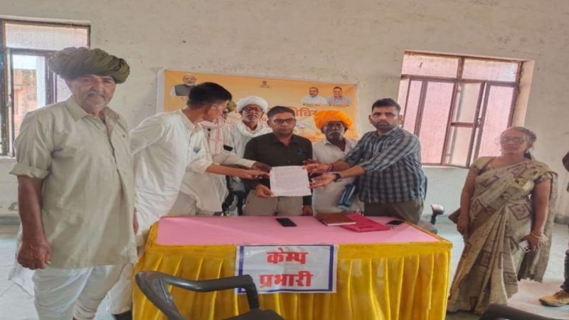 ग्राम पंचायत सराना में आयोजित ग्रामीण सेवा शिविर दो भाइयों के बीच लंबे समय से चले आ रहे भूमि बंटवारा विवाद के सुखद समाधान का साक्षी बना।
