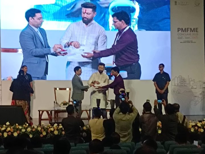 गरीब किसान परिवार से राष्ट्रीय मंच तक: पुरुषोत्तम को मिला ‘राष्ट्रीय सर्वश्रेष्ठ DRP’ सम्मान