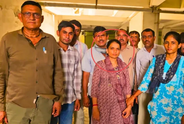 PM आवास की किस्त जारी करने के नाम पर 4,500 रुपये की रिश्वत लेते VDO सपना गुर्जर गिरफ्तार, ACB की ट्रैप कार्रवाई