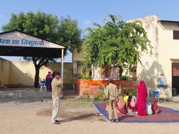 चंद्रनाथ आदर्श विद्या मंदिर में घृणित हरकत से रोष, बालाजी मंदिर की मूर्ति को किया दूषित