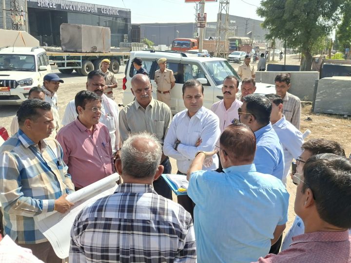 रीडकोर मेगा हाईवे का जिला कलक्टर ने किया निरीक्षण